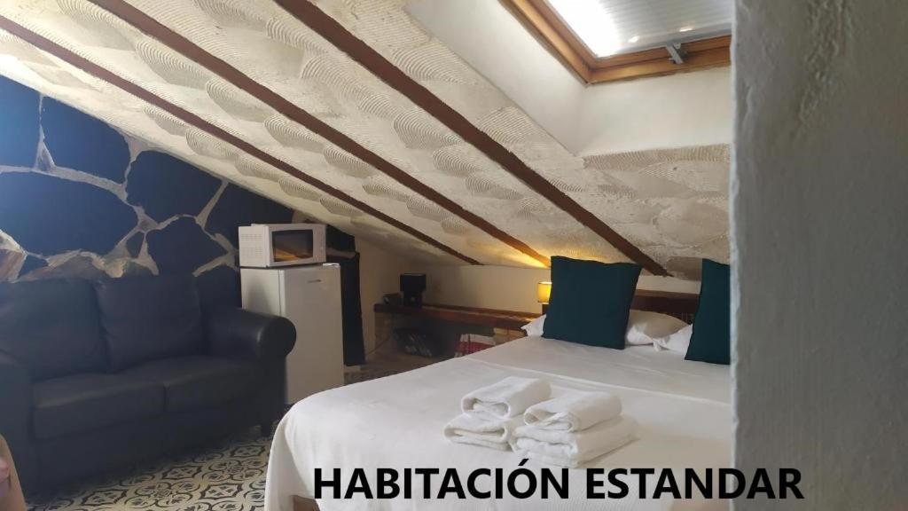 Alojamientos La Casa De Piedra Murcia Esterno foto