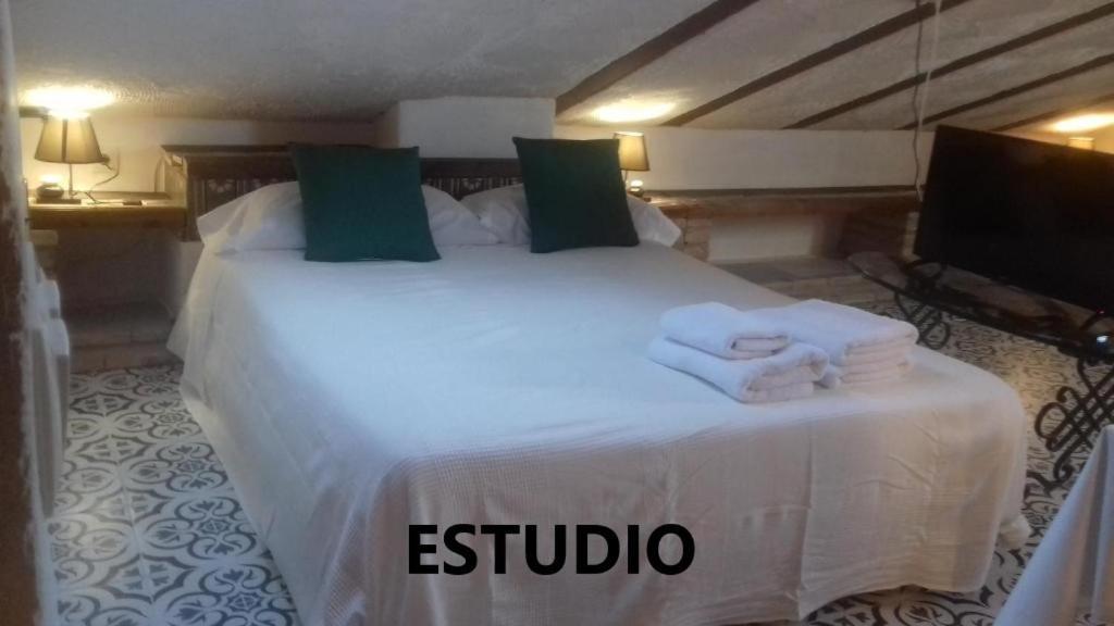 Alojamientos La Casa De Piedra Murcia Esterno foto